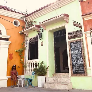  Pensión Casa Mamá Waldy New